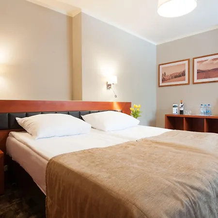 Diament Hotel