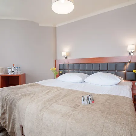 Diament Hotel 3*