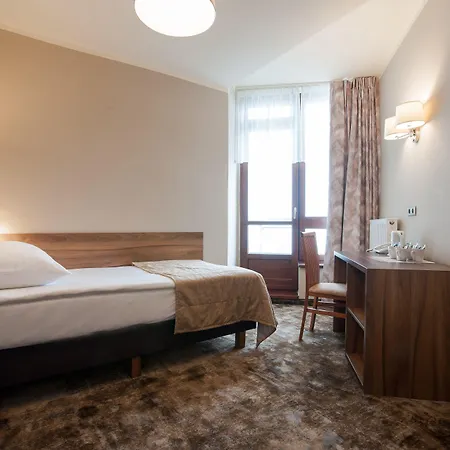 Diament Hotel 3*